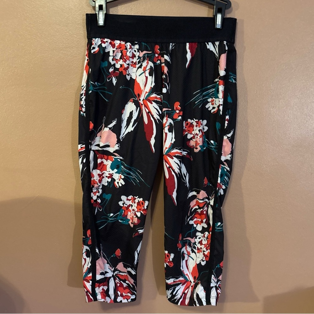 ATHLETA Derek Lam IOC  Lily Chelsea Black Floral Crop Legging Size Small